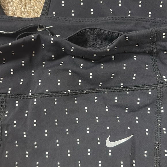Nike women’s Dri-Fit running leggings                          Size L - Picture 4 of 5